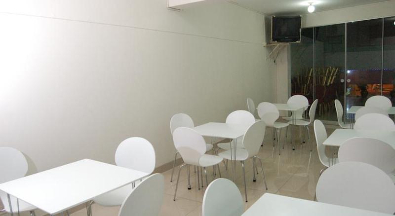 Hostal Atlantis Cuzco Zewnętrze zdjęcie