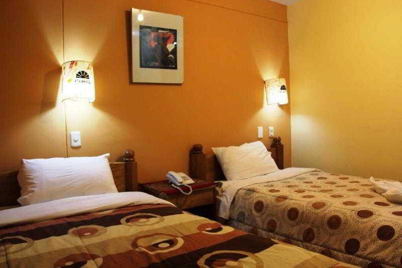 Hostal Atlantis Cuzco Zewnętrze zdjęcie