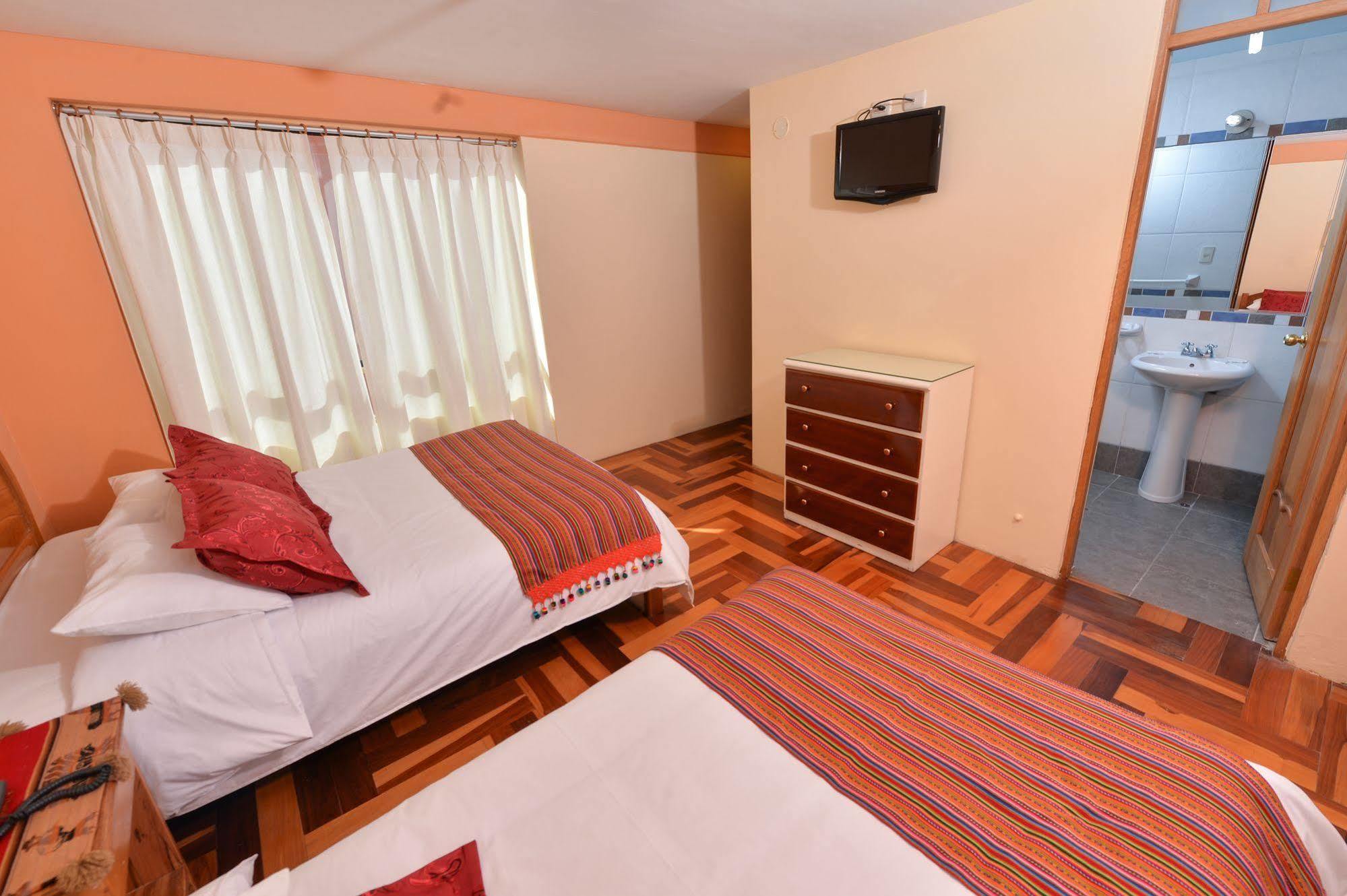 Hostal Atlantis Cuzco Zewnętrze zdjęcie